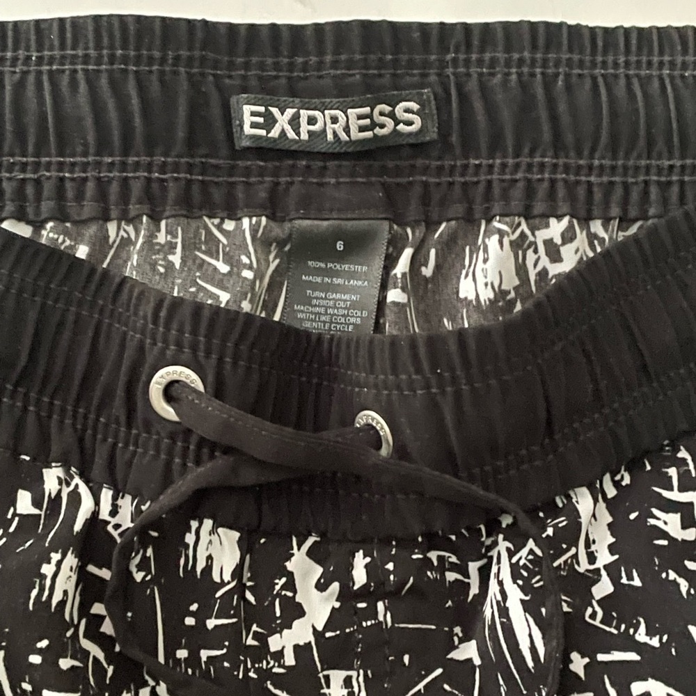 Express Black White Drawstring Elastic Waist Pull… - image 3